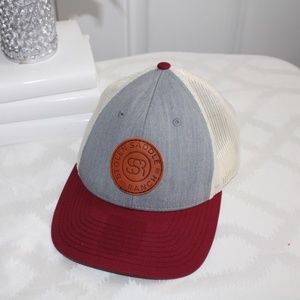 Men's trucker hat